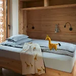 Am Wildbachberg - Luxus Ferienhaeuser Mit Infinitypool, Privatsauna Und Weinkeller Deutschlandsberg