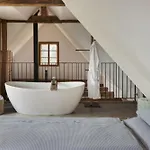 Villa Am Wildbachberg - Luxus Ferienhaeuser Mit Infinitypool, Privatsauna Und Weinkeller *