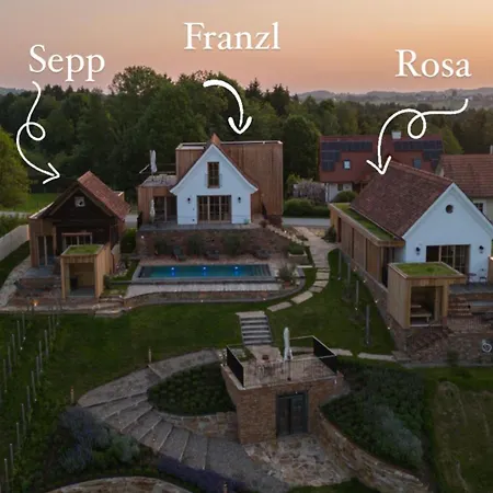 Am Wildbachberg - Luxus Ferienhaeuser Mit Infinitypool, Privatsauna Und Weinkeller Βίλα *