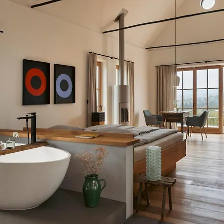 Am Wildbachberg - Luxus Ferienhaeuser Mit Infinitypool, Privatsauna Und Weinkeller Villa *