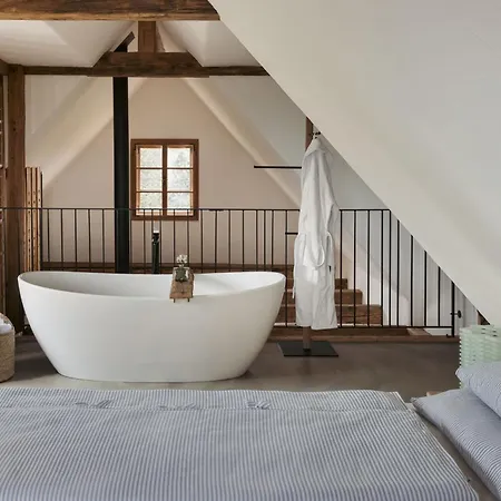 Villa Am Wildbachberg - Luxus Ferienhaeuser Mit Infinitypool, Privatsauna Und Weinkeller *