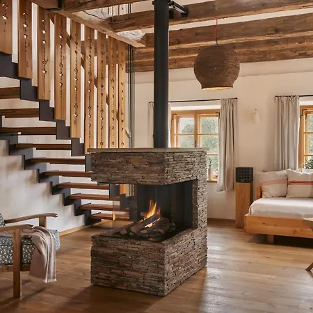 빌라 Am Wildbachberg - Luxus Ferienhaeuser Mit Infinitypool, Privatsauna Und Weinkeller 도이치란즈베르그