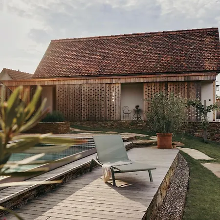 Am Wildbachberg - Luxus Ferienhaeuser Mit Infinitypool, Privatsauna Und Weinkeller 빌라 *