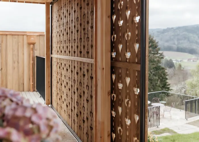 Villa Am Wildbachberg - Luxus Ferienhaeuser Mit Infinitypool, Privatsauna Und Weinkeller Deutschlandsberg