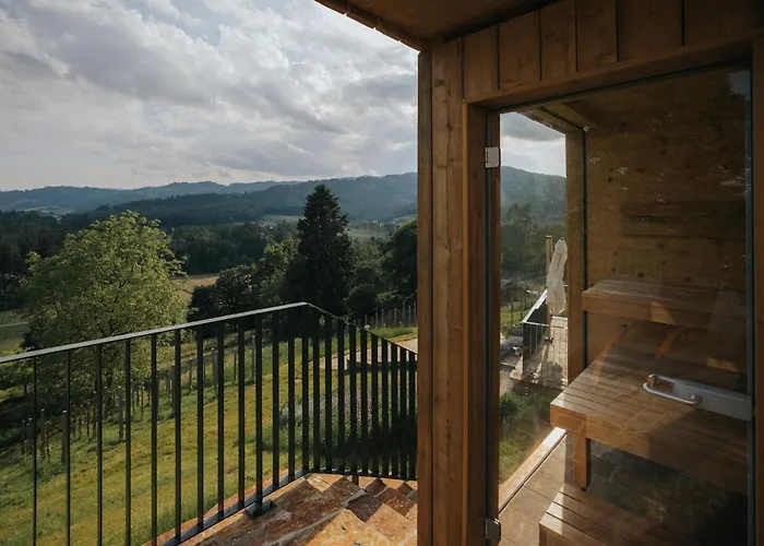 Am Wildbachberg - Luxus Ferienhaeuser Mit Infinitypool, Privatsauna Und Weinkeller * Deutschlandsberg