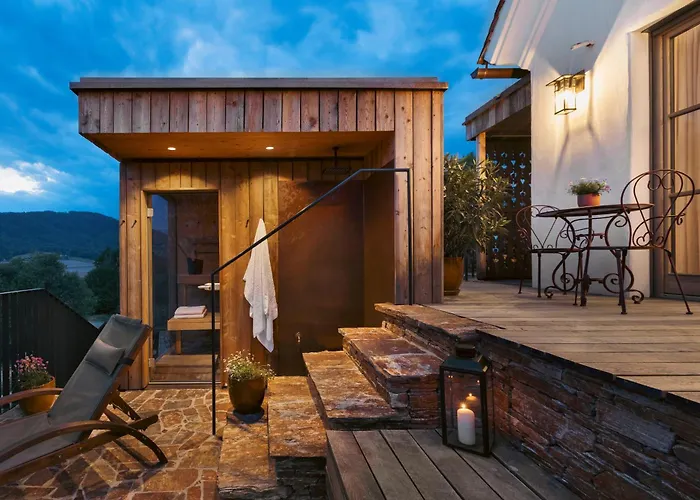 Am Wildbachberg - Luxus Ferienhaeuser Mit Infinitypool, Privatsauna Und Weinkeller